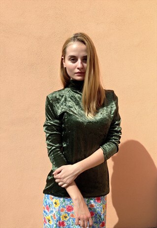 90S GREEN VELVET TURTLE NECK TOP