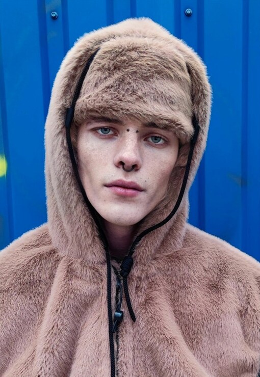 garment image