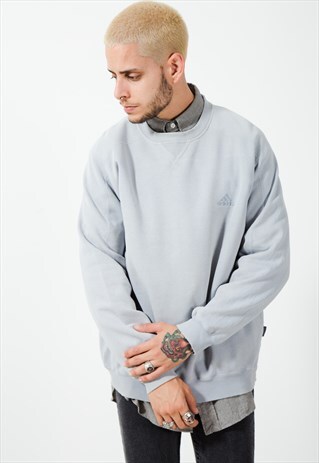 VINTAGE 90S ADIDAS SWEATSHIRT / S2149