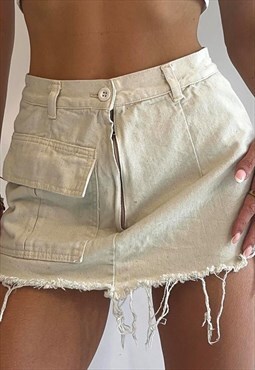 00s Cream Speckle Denim Cargo Pocket Frayed Hem Mini Skirt