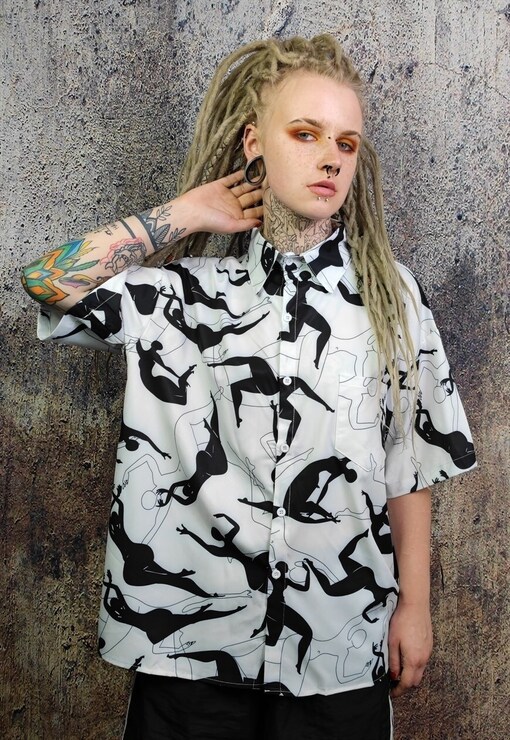 garment image