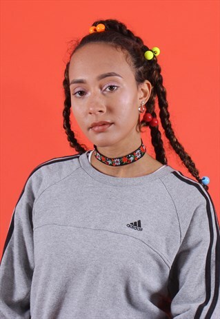 Y2K ADIDAS GREY AND BLACK EMBROIDERED SWEATSHIRT