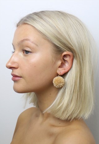 COOKIE DOUGH POM POM HOOPZ
