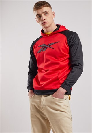 VINTAGE REEBOK HOODIE