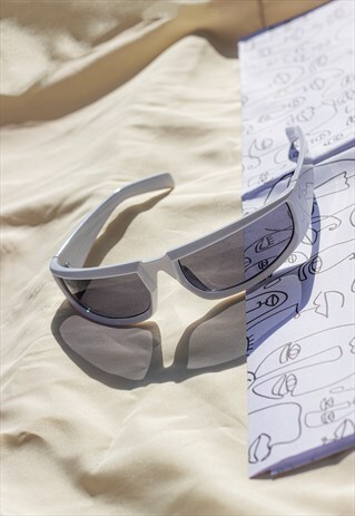 White Chunky Visor Sunglasses