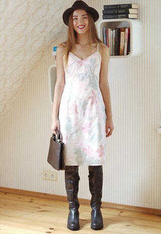 LIGHT PINK CAMI FLORAL DRESS