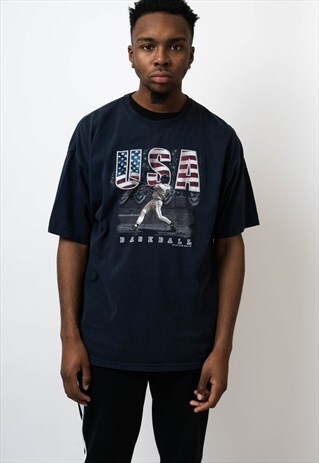 VINTAGE USA BASKETBALL T-SHIRT