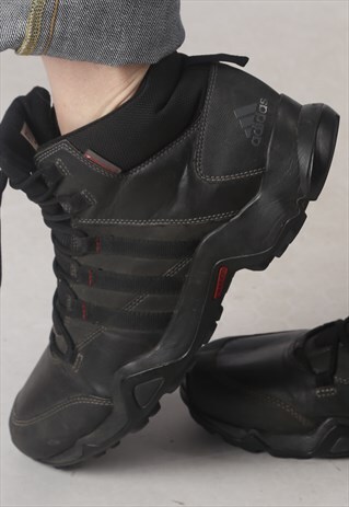 ADIDAS HI TOP TRAINERS BOOTS UK 10.5 , US 11 (L1-E)