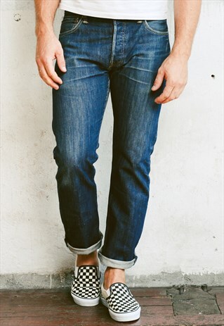 VINTAGE LEVIS 501 JEANS