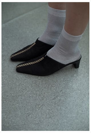 VINTAGE 80'S BLACK SUEDE MULES