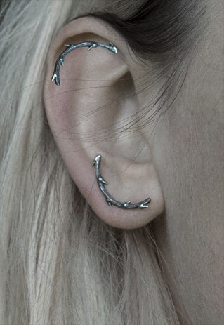 HYSMINAI HELIX EMBRACE GOTHIC BRANCH INDIVIDUAL EARRING