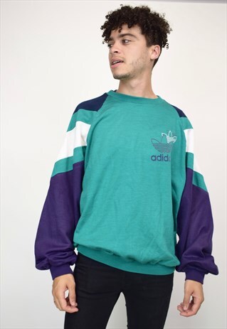 VINTAGE 90'S ADIDAS SWEATSHIRT