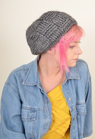 VINTAGE 90'S KNITTED BEANIE HAT GREY