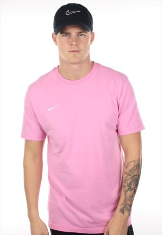 VINTAGE NIKE SMALL LOGO T SHIRT TEE