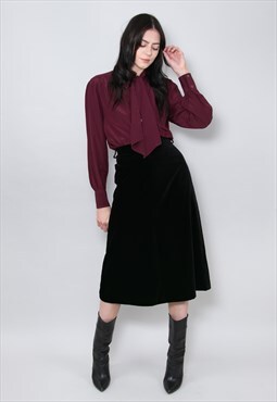 70's Vintage Ladies Skirt Black Velvet Midi Small