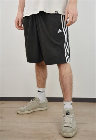 VINTAGE ADIDAS COTTON BAGGY SHORTS FOR MEN IN BLACK COLOR
