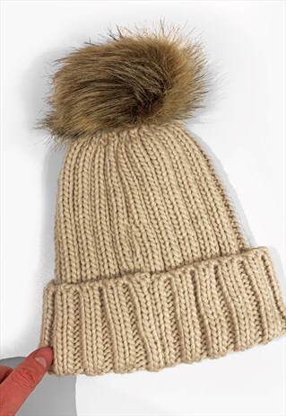 CONTRAST FAUX FUR BOBBLE KNITTED RIBBED BEANIE HAT - BEIGE
