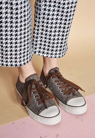 VINTAGE PLAID SNEAKERS