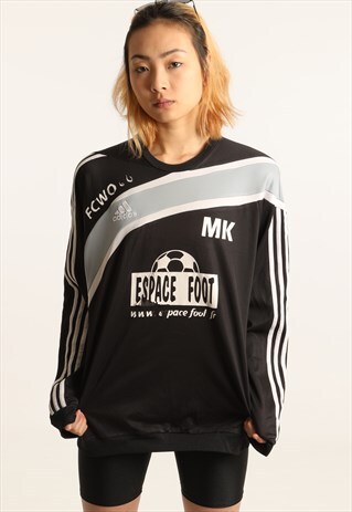 VINTAGE ADIDAS EMBROIDERED SPELLOUT SWEATSHIRT