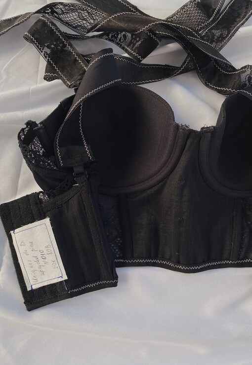 garment image