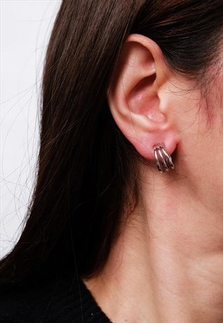 SMALL LINE CREOLE STERLING SILVER EARRING