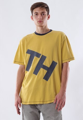 VINTAGE TOMMY HILFIGER TEE 90S YELLOW BIG LOGO
