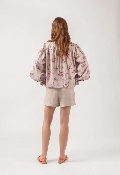 garment image
