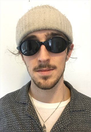 VINTAGE 90S ROUND OVAL BLACK INDIE SUNGLASSES