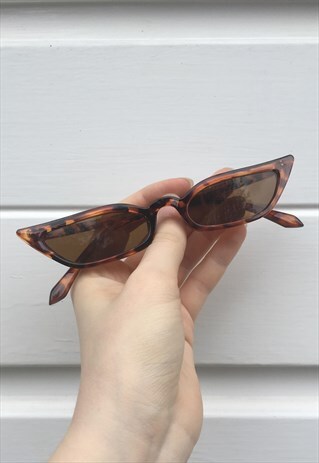 WOMENS VINTAGE 90S LEOPARD PRINT THIN POINTY SUNGLASSES