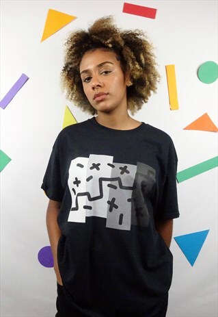 BLACK AND GREY PANEL GRAPHIC T-SHIRT
