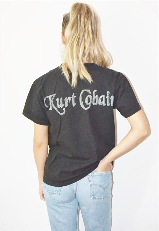 garment image