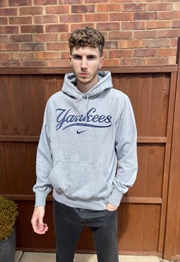 Nike New York Yankees embroidered logo hoodie