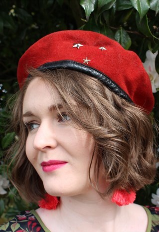 VINTAGE 40'S ORANGE GERMAN MILITARY BERET WITH STARS