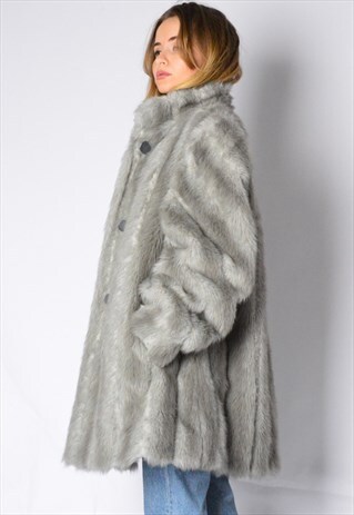 VINTAGE 70S GREY FAUX FUR COAT