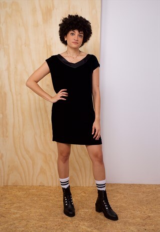 VINTAGE SEQUIN DRESS IN BLACK