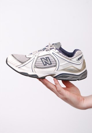 VINTAGE NEW BALANCE TRAINERS