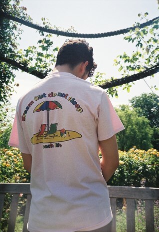 LIGHT PINK SHORT SLEEVED T-SHIRT WITH BEACH LIFE DESIGN