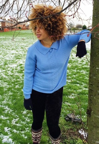 VINTAGE BUTTON JUMPER
