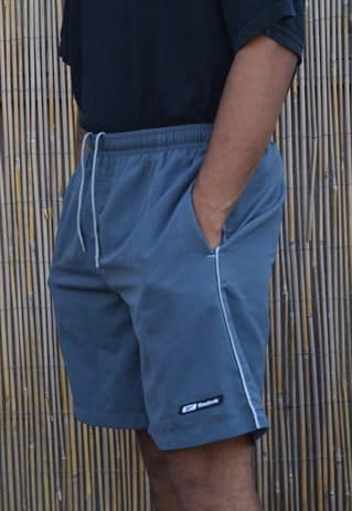 VINTAGE REEBOK SHORTS