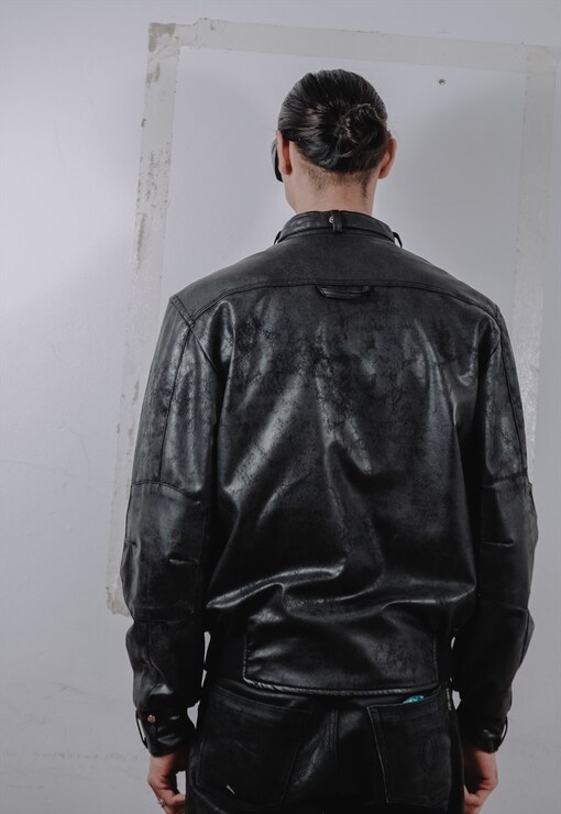 garment image