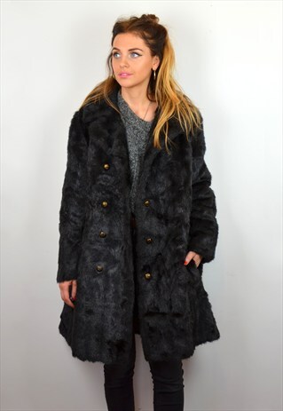 VINTAGE LONG BLACK OVERSIZED FAUX FUR COAT