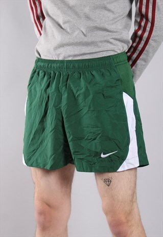 VINTAGE NIKE SHORTS