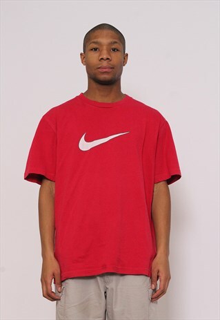 VINTAGE NIKE T SHIRT
