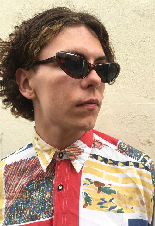 garment image