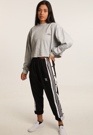 VINTAGE UMBRO EMBROIDERED CROPPED SWEATSHIRT