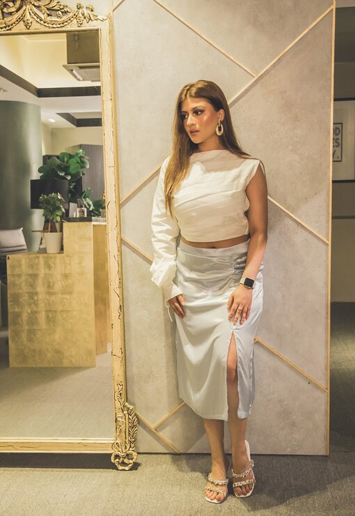 garment image