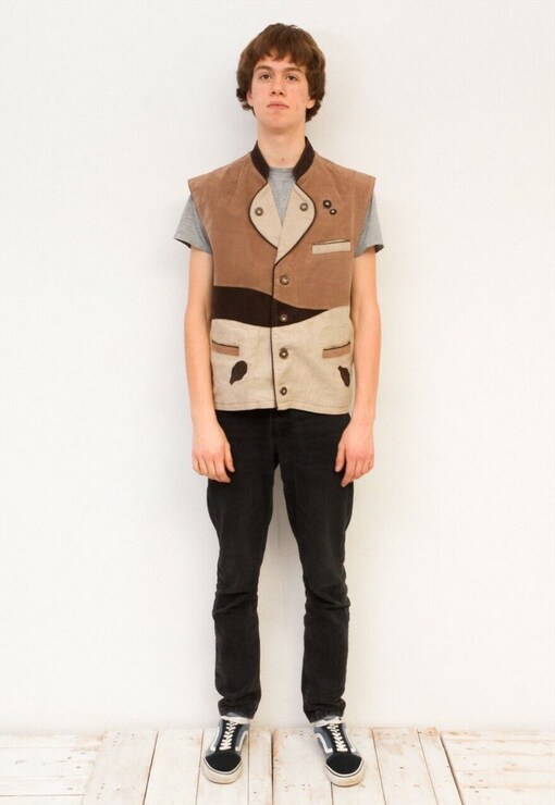 garment image