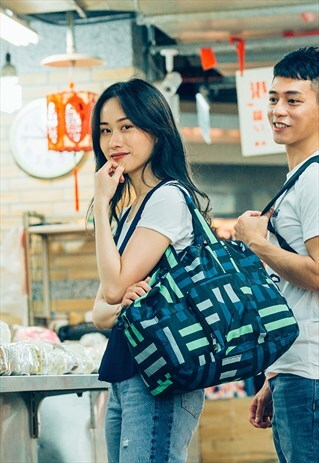 TRAVEL BAG/FOLDABLE DUFFEL/WATER REPELLENT/LIGHT- HELSINKI