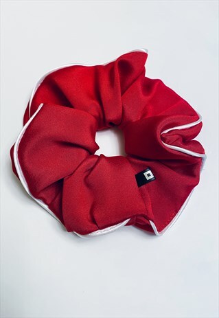 RED SCRUNCH ELASTIC