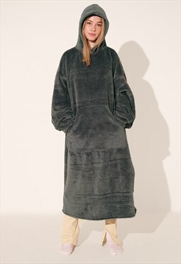 Fluffy fuax fur extra long hoodie blanket in khaki